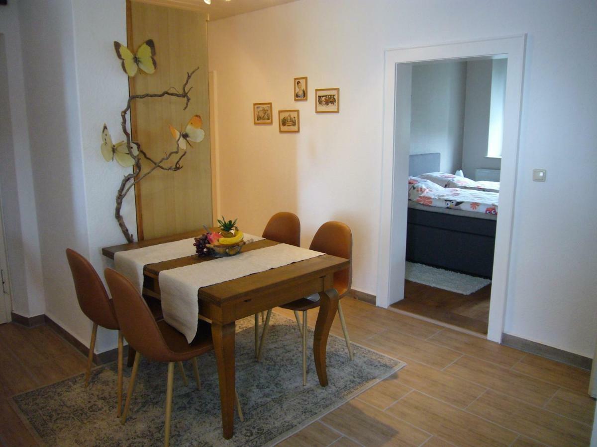 Ferienwohnung Im Alten Schulhaus - Keine Monteure Plech 외부 사진